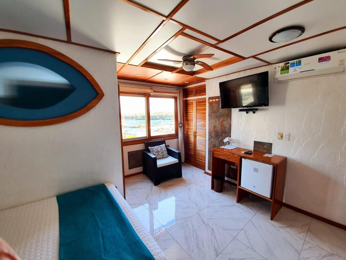 Casa Ocean Pier Acomodação com café da manhã Puerto Ayora  Exterior foto